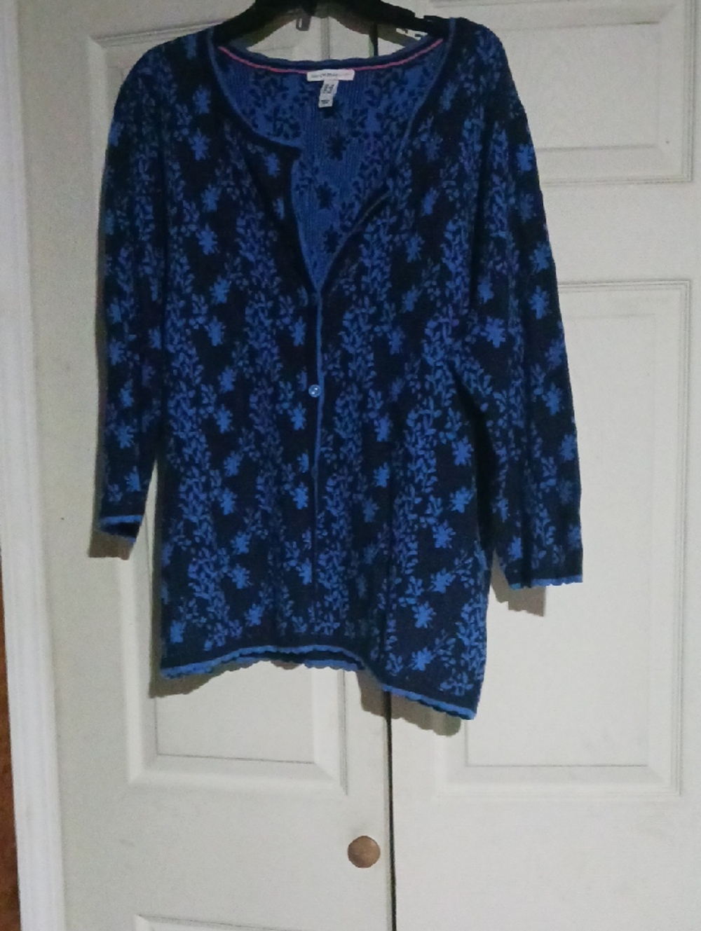 Isaac Mizrahi Blue and Black Floral Knit Cardigan